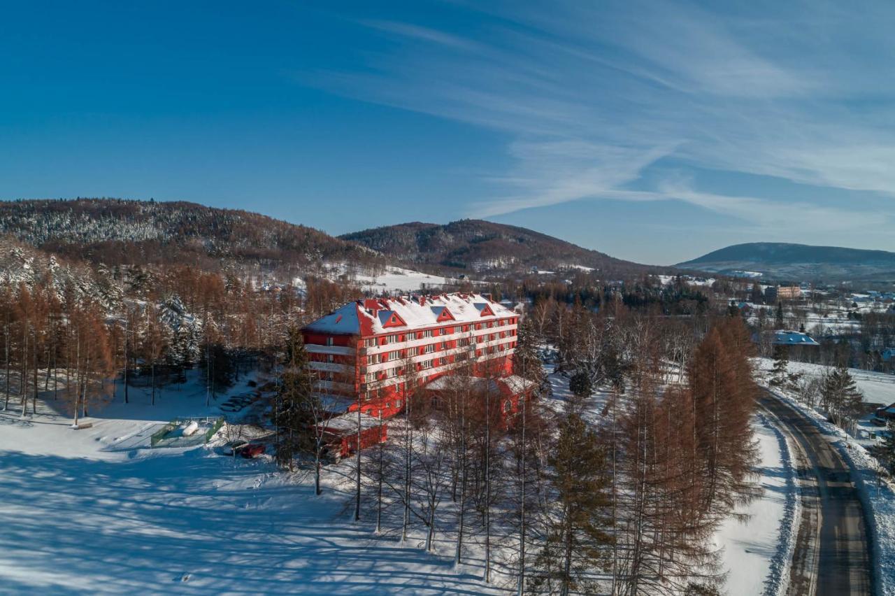Osrodek Uzdrowiskowy Beskid Hotel วิโซวา-ซโตรจ ภายนอก รูปภาพ