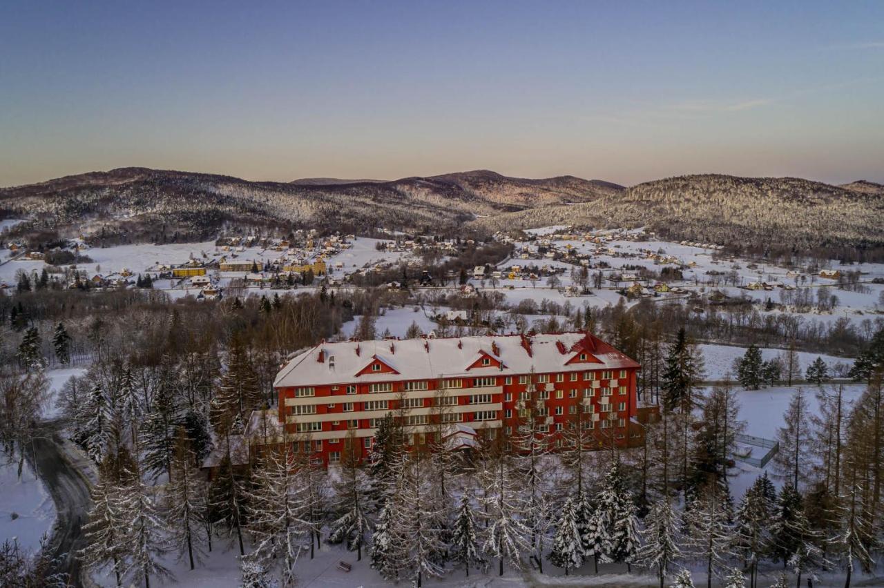 Osrodek Uzdrowiskowy Beskid Hotel วิโซวา-ซโตรจ ภายนอก รูปภาพ